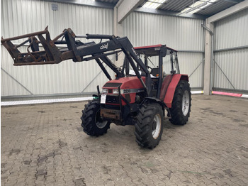 Trator CASE IH