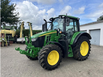 Trator JOHN DEERE 6100M