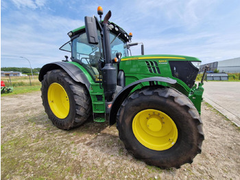 Trator John Deere 6215R: foto 2