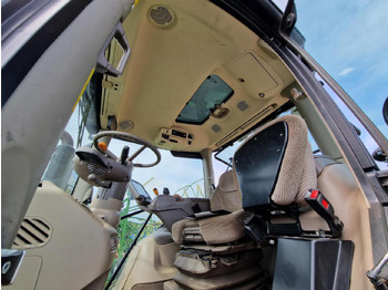 Trator John Deere 6215R: foto 4