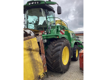 Picadora de forragem automotriz JOHN DEERE 8300