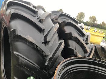Leasing de Michelin 710/70R42 Michelin 710/70R42: foto 1