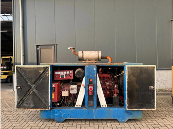 Gerador elétrico Iveco 8061 Leroy Somer 85 kVA Silent generatorset: foto 2