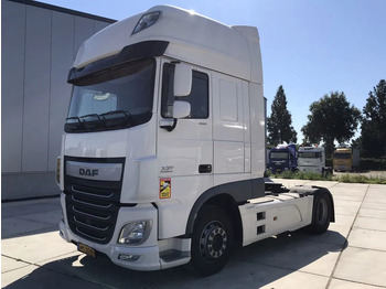 Tractor DAF XF 460