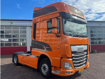 Tractor DAF XF 460