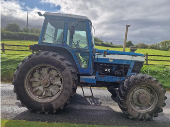 Trator Ford TW15: foto 3