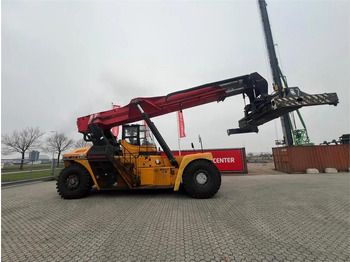 Reachstacker porta contentores