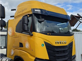 Cabine e interior por Camião Iveco S-WAY Cabin 2021: foto 2