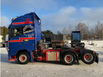 Tractor Volvo FH750: foto 5