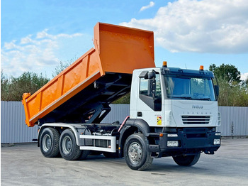 Camião basculante IVECO Trakker