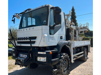 Máquina de perfuração IVECO Trakker