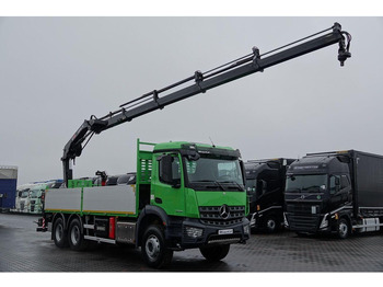 Camião de caixa aberta/ Plataforma MERCEDES-BENZ Arocs 2636