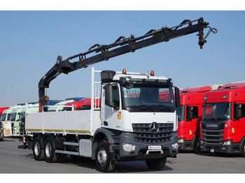 Camião de caixa aberta/ Plataforma MERCEDES-BENZ Arocs 2643