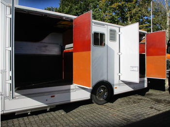 Leasing de Mercedes-Benz Axor 1833 - Horse transporter Mercedes-Benz Axor 1833 - Horse transporter: foto 5