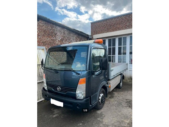 Carrinha de caixa aberta Nissan Cabstar: foto 1