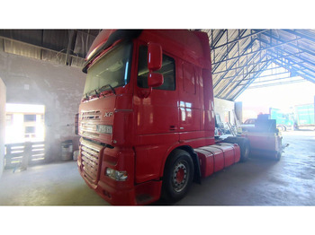 Tractor DAF XF 105 460