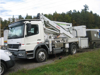 Camião MERCEDES-BENZ Atego 1324