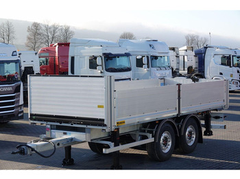 Reboque plataforma/ Caixa aberta WIELTON