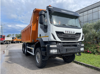 Camião basculante IVECO Trakker