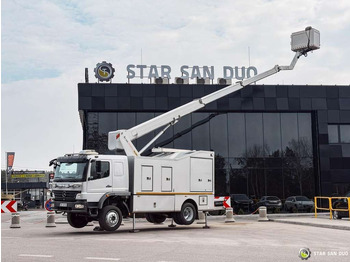 Caminhão com plataforma aérea PALFINGER