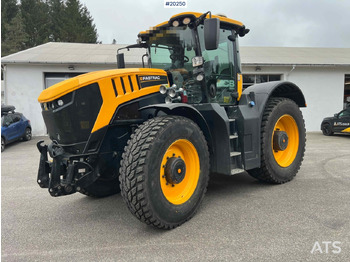 Máquina de construção JCB