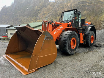 Pá carregadora de rodas HITACHI