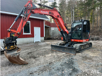Escavadeira KUBOTA KX080