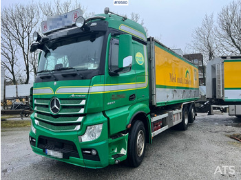 Caminhão tanque Mercedes Actros: foto 3