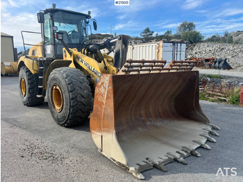 Pá carregadora de rodas NEW HOLLAND W270