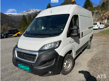 Furgão PEUGEOT Boxer