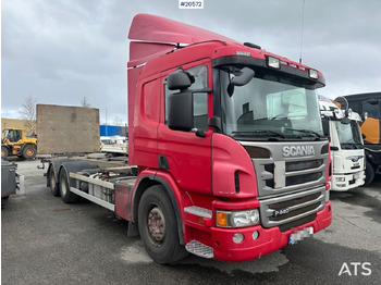 Camião transportador de contêineres/ Caixa móvel SCANIA P