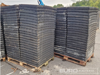 Equipamento de construção 3 Pallets of Rubber Floor Tiles, 60mm x 800mm x 600mm (144 of): foto 2