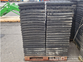 Equipamento de construção 3 Pallets of Rubber Floor Tiles, 60mm x 800mm x 600mm (144 of): foto 3