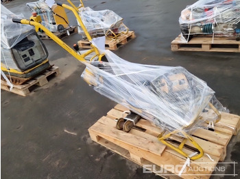 Equipamento de betão ROWRENCH P4 RKS Unirversal Petrol Powered Wrench + AX25 Concrete Poker: foto 4 Equipamento de betão ROWRENCH P4 RKS Unirversal Petrol Powered Wrench + AX25 Concrete Poker: foto 4