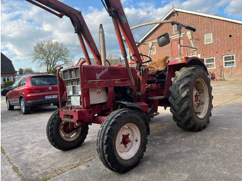 Trator CASE IH