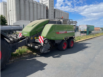 Enfardadeira de fardos quadrados FENDT