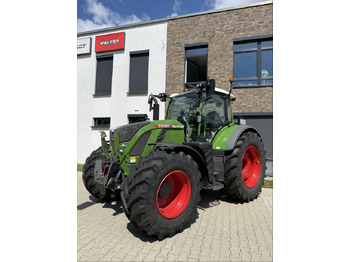 Trator FENDT 720 Vario