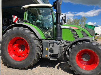 Trator FENDT 724 Vario