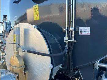 Equipamento de fertilização Wienhoff Zentralachsvorderwagen 28500 L: foto 2