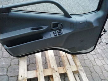 Porta e peças por Camião Mitsubishi CANTER: foto 2