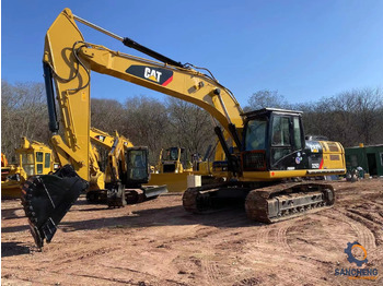 Escavadeira CATERPILLAR 325D