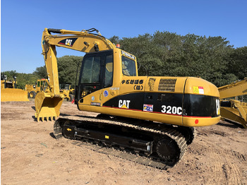 Escavadora de rastos CATERPILLAR 320C