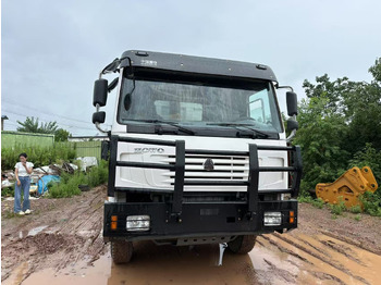 Leasing de HOWO 371hp HOWO 371hp: foto 2 Leasing de HOWO 371hp HOWO 371hp: foto 2