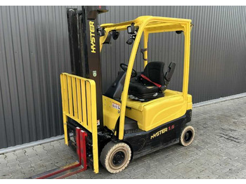 Empilhadeira elétrica HYSTER