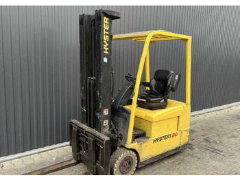 Empilhadeira elétrica HYSTER