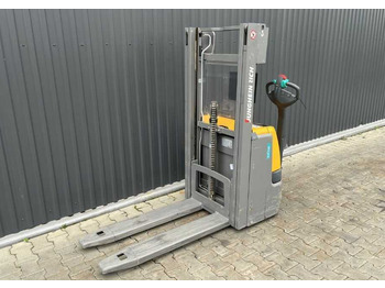 Stacker JUNGHEINRICH EJC