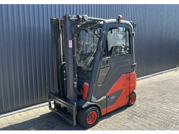 Empilhadeira elétrica LINDE E20