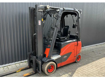 Empilhadeira elétrica LINDE E20