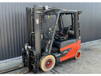 Empilhadeira elétrica LINDE E25