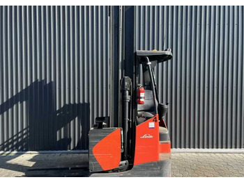 Empilhador retráctil Linde R14X: foto 2